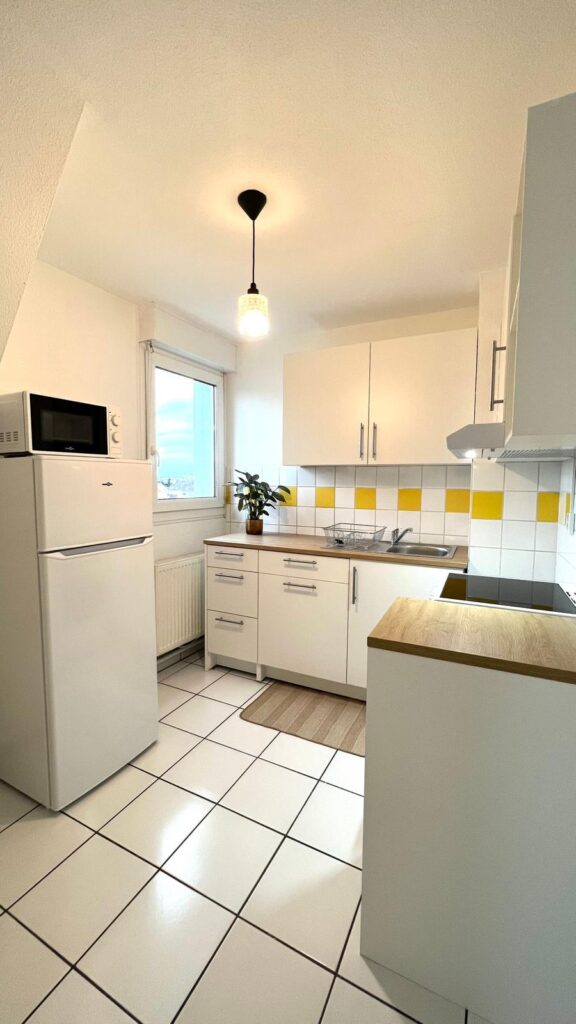 Location F2 Strasbourg Koenigshoffen - meublée - 1 chambre - 48,27 m2